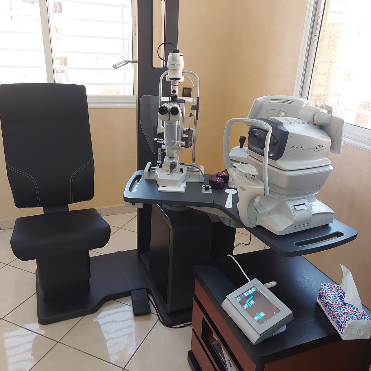 Image pour Cabinet d'Ophtalmologie et Chirurgie des Yeux Dr Azeddine Charadi